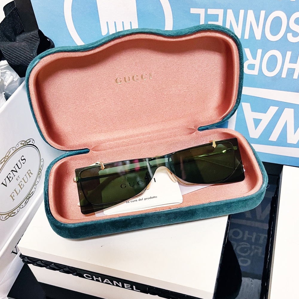 Authentic Gucci 56mm Flip-Up Rectangular Optical … - image 3